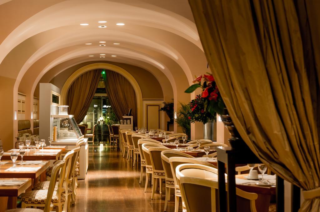 Pentelikon Hotel Kifissia Eksteriør billede