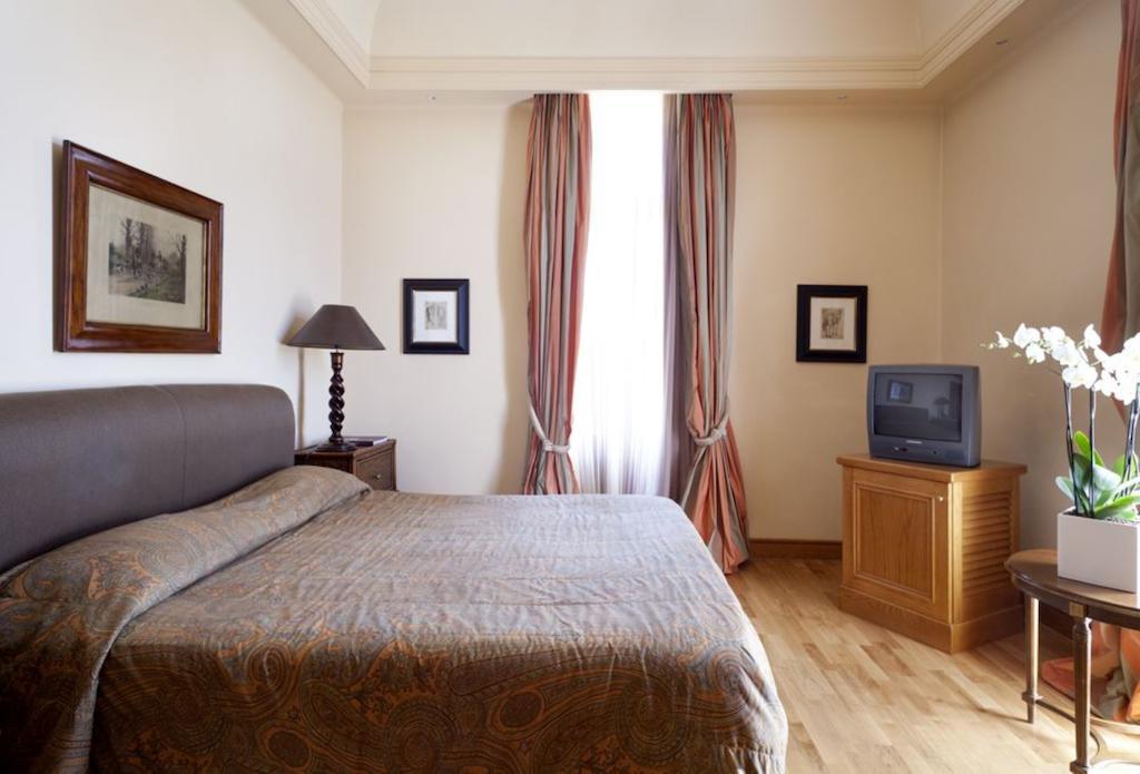Pentelikon Hotel Kifissia Værelse billede