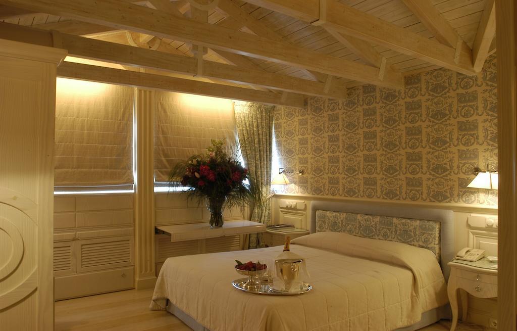 Pentelikon Hotel Kifissia Værelse billede